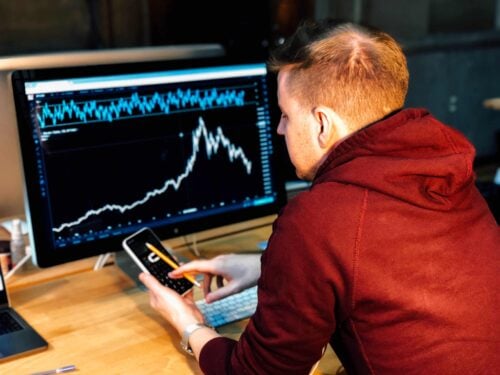 how to calculate a stock's float