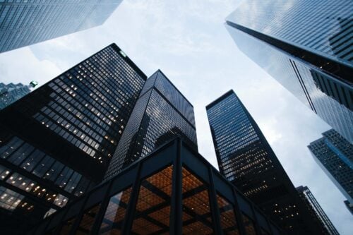 shorting REITs
