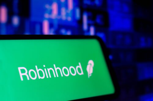 Does Robinhood Automatically Exercise Options