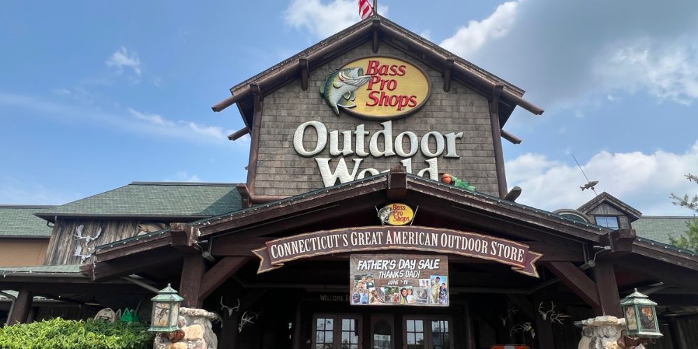 Bass Pro Shops