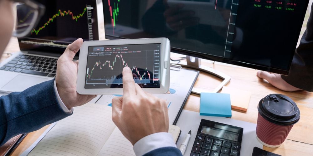 RSI vs Stochastic: Detailed Comparison