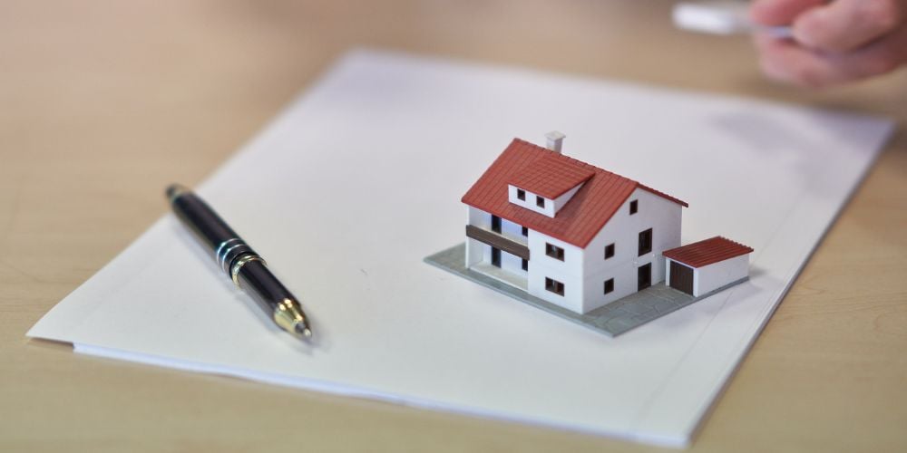 How Do You Short the Housing Market? Detailed Guide