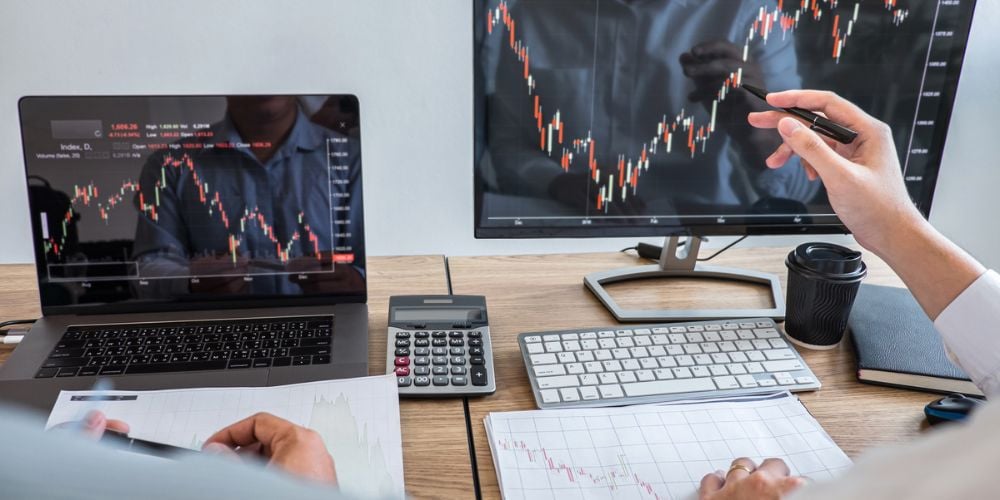 Accumulation vs Distribution: Detailed Comparison