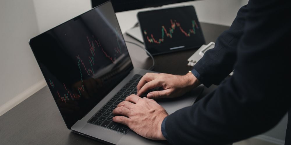 Tips for Trading in High Volatility Markets: All You Need To Know
