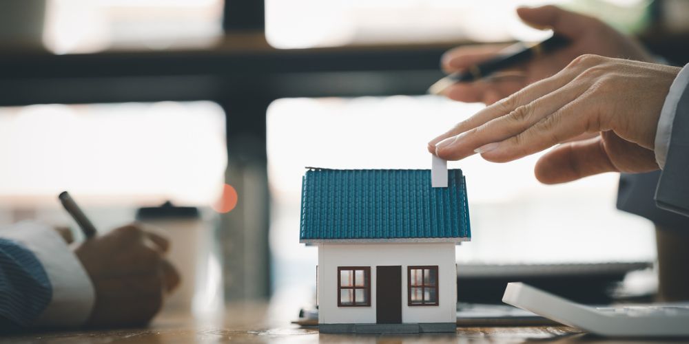 Should You Pay Off Your Mortgage Early or Invest? All You Need To Know