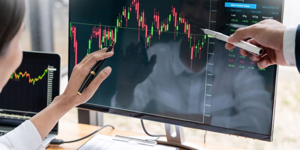 Should You Average Down While Trading? Detailed Guide