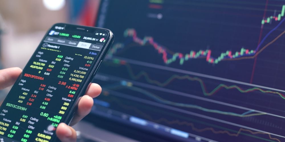 Intrinsic Value vs Extrinsic Value: Detailed Comparison