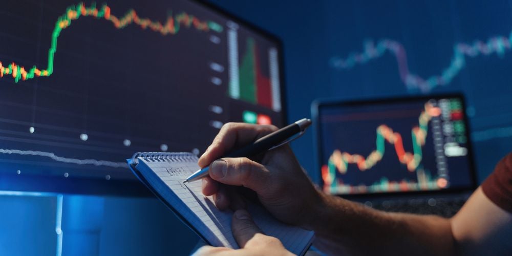 What Does Capitulate Mean in Trading? Detailed Guide