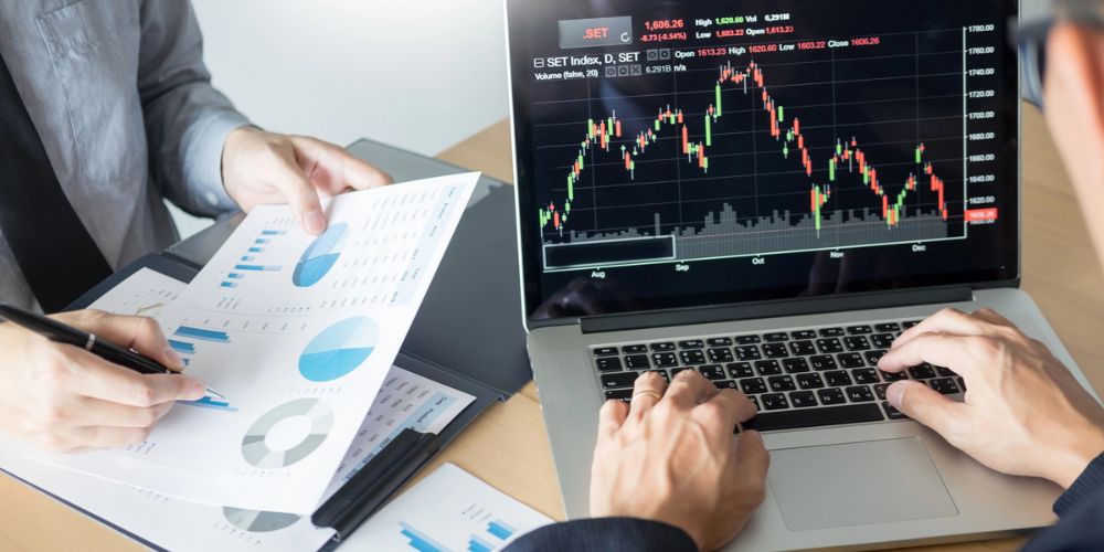 What Is Compound Trading? In Depth Guide