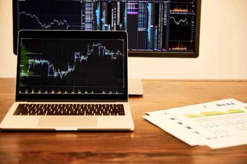 Who Is Jeff Brown? The Expert Behind The Near Future Report And Brownstone Research