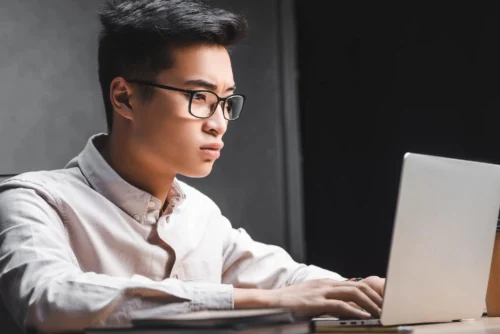 How to Read an Earnings Report: Key Numbers Explained