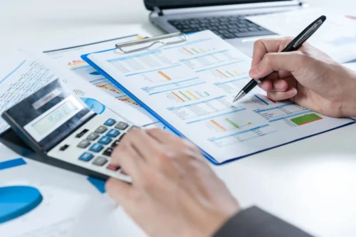 How to Read an Earnings Report: Key Numbers Explained